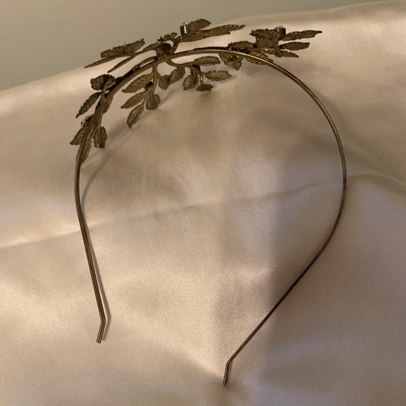 Classic Jeweled leafs headband - Picture 4 of 5